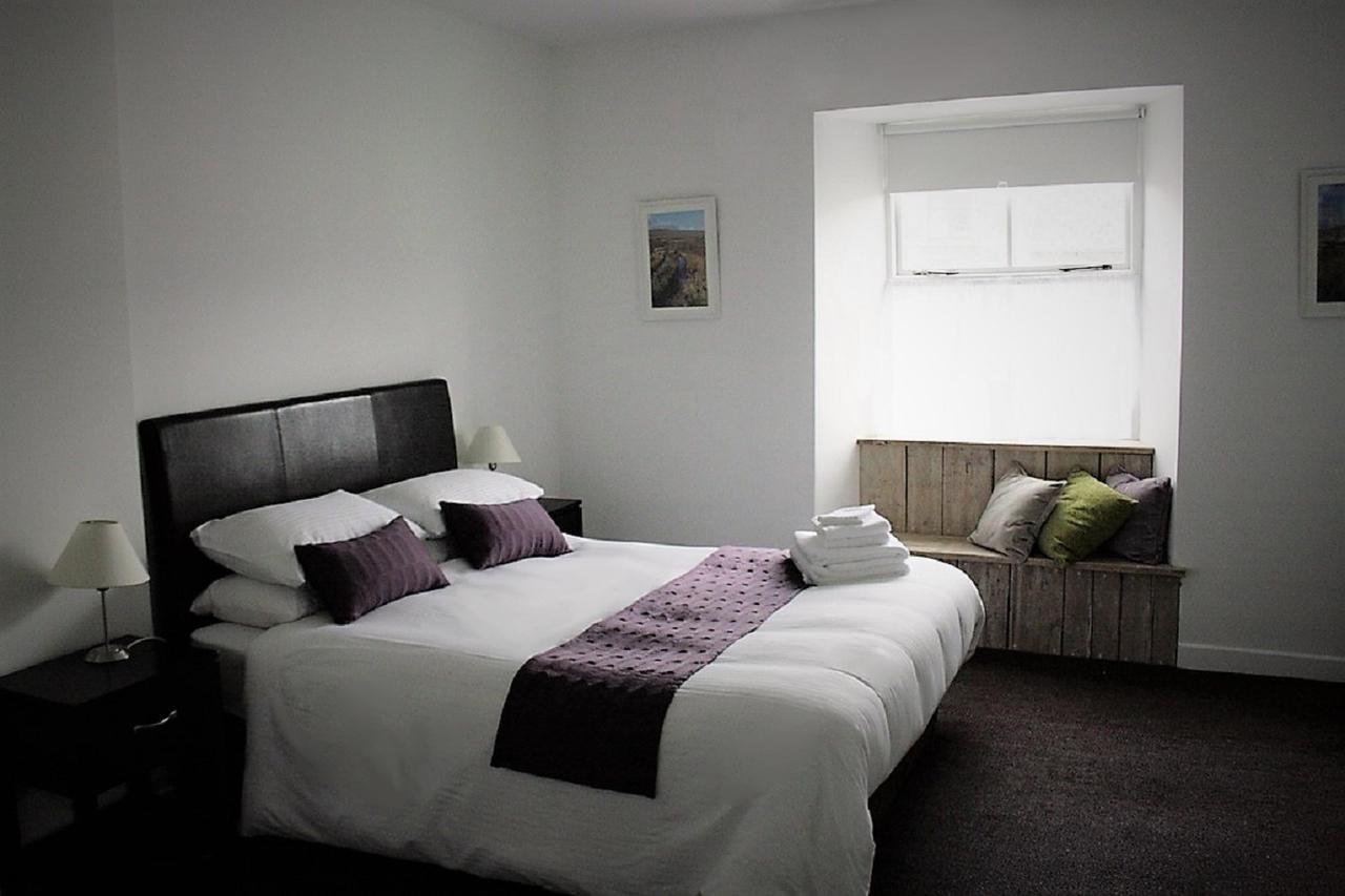 Brannens Of Newport Bed and Breakfast Castlebar Exteriör bild
